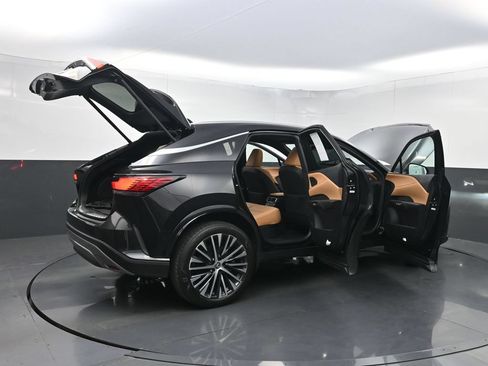 Used 2023 Lexus RX 350 Premium Plus w/ Accessory Package AWD/4WD image 35