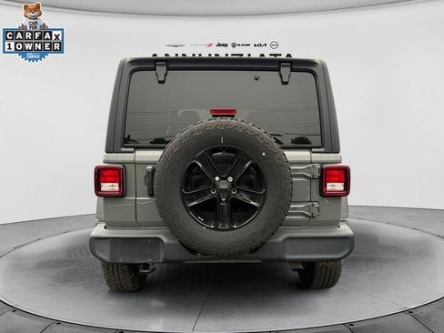 Used 2021 Jeep Wrangler Unlimited Sport AWD/4WD image 4