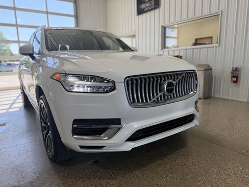 Used 2023 Volvo XC90 T8 Core AWD/4WD image 33
