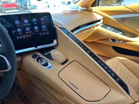 Certified 2023 Chevrolet Corvette Stingray Premium Cpe w/ Z51 Performance Package RWD image 18