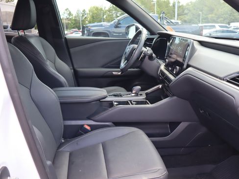Used 2024 Lexus TX 350 AWD w/ Captains Chair Package image 19