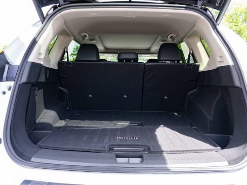 New 2026 Nissan Rogue Platinum w/ Platinum Premium Package AWD/4WD image 8