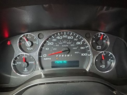Used 2022 Chevrolet Express 2500 Extended w/ Driver Convenience Package RWD image 13