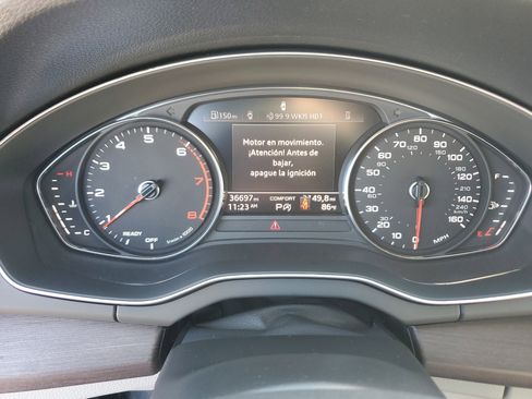 Used 2022 Audi Q5 2.0T Premium w/ Convenience Package image 27