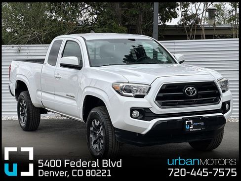 Used 2016 Toyota Tacoma SR5 AWD/4WD image 1