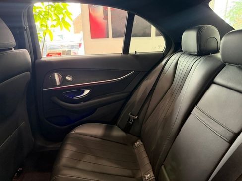 Used 2023 Mercedes-Benz E 350 4MATIC Sedan image 17