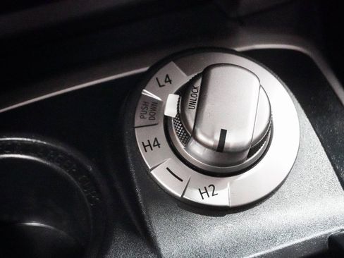 Used 2021 Toyota 4Runner SR5 Premium w/ Moonroof Package image 29