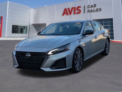 Used 2024 Nissan Altima 2.5 SV