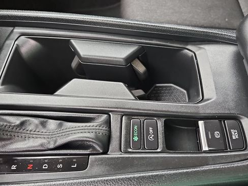 Used 2025 Honda Accord LX image 24
