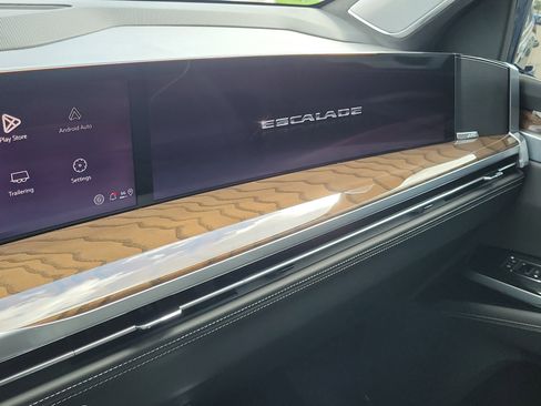 Used 2025 Cadillac Escalade Sport Platinum image 23