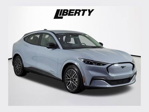 Used 2025 Ford Mustang Mach-E Premium image 1