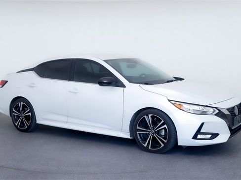 Used 2020 Nissan Sentra SR w/ Electronics Package image 1
