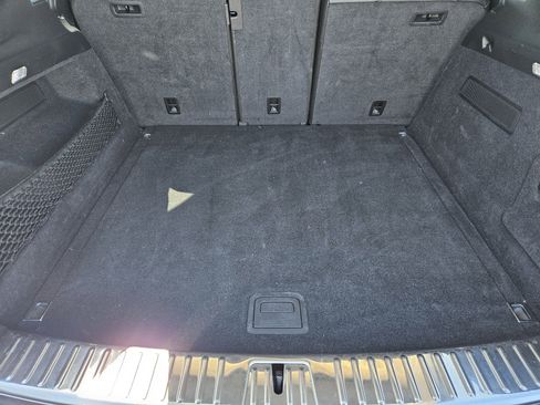 Certified 2020 Porsche Cayenne image 31