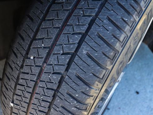 Used 2018 Toyota Prius Prime Premium image 26