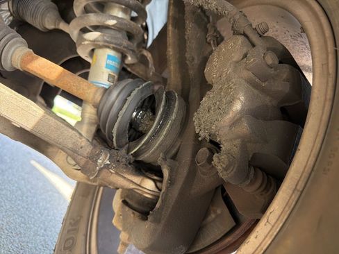 Used 2017 RAM 1500 Laramie w/ Convenience Group image 22