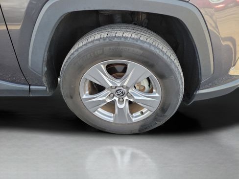 Certified 2022 Toyota RAV4 XLE w/ Convenience Package image 28