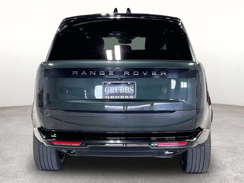 Used 2025 Land Rover Range Rover SE AWD/4WD image 5