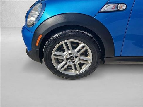 Used 2011 MINI Cooper S image 23