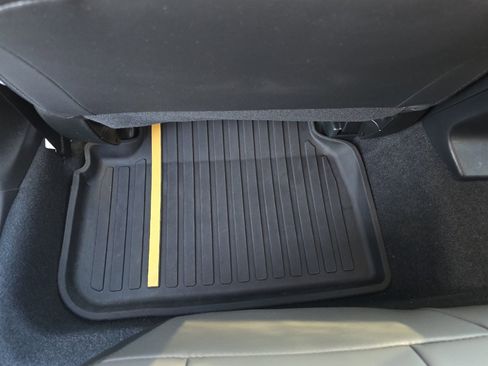 Used 2022 Subaru Crosstrek 2.5i Sport w/ Moonroof Package image 30