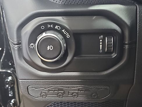 New 2026 Jeep Wrangler Rubicon image 26