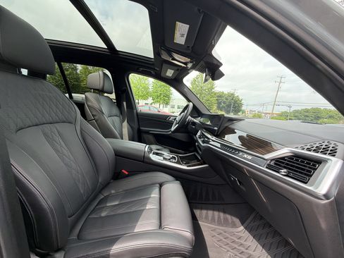 Certified 2024 BMW X5 xDrive40i w/ M Sport Package AWD/4WD image 20