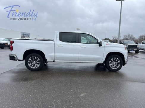 Used 2022 Chevrolet Silverado 1500 LT AWD/4WD image 10