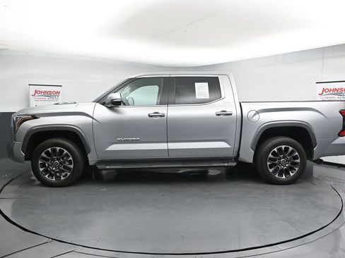 Used 2024 Toyota Tundra Limited AWD/4WD image 5