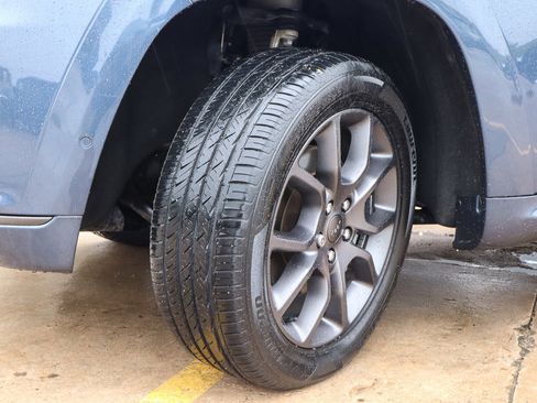 Used 2021 Jeep Grand Cherokee High Altitude AWD/4WD image 18