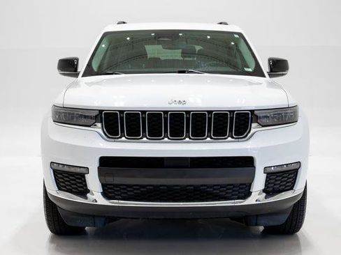 Certified 2023 Jeep Grand Cherokee L Limited w/ Trailer Tow Group (B) AWD/4WD image 4