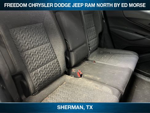 Used 2023 Chevrolet Equinox LT image 8