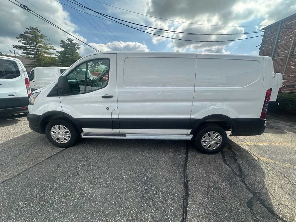 Used 2025 Ford Transit 250 Low Roof w/ Exterior Upgrade Package RWD image 12