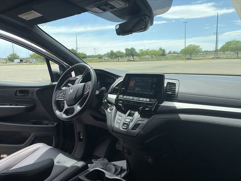 Used 2024 Honda Odyssey Sport image 27