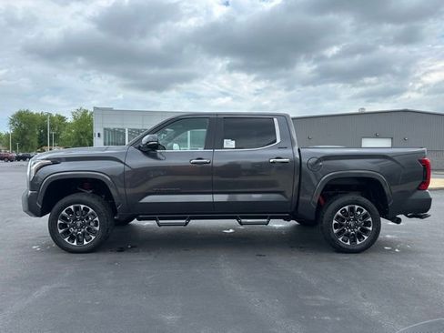 New 2026 Toyota Tundra Limited AWD/4WD image 4