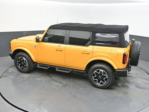 Used 2022 Ford Bronco Outer Banks image 39