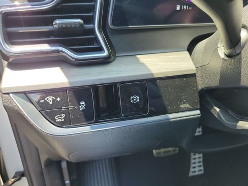 Certified 2023 Kia Sportage X-Pro AWD/4WD image 22