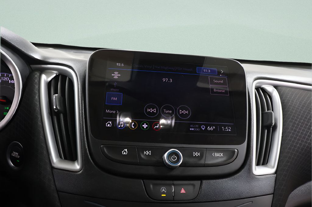 Used 2024 Chevrolet Malibu LT FWD image 9
