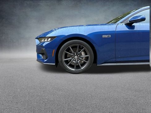 Used 2024 Ford Mustang GT Premium image 14