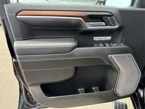 Certified 2024 GMC Sierra 1500 Denali w/ Denali Reserve Package image 25