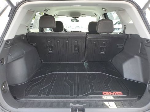 Used 2022 GMC Terrain SLE w/ Driver Convenience Package image 34