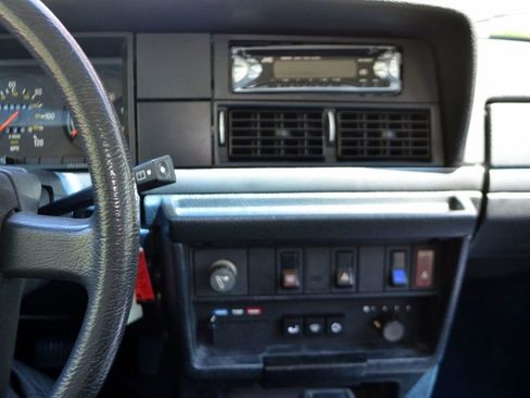 Used 1992 Volvo 240 Wagon RWD image 33