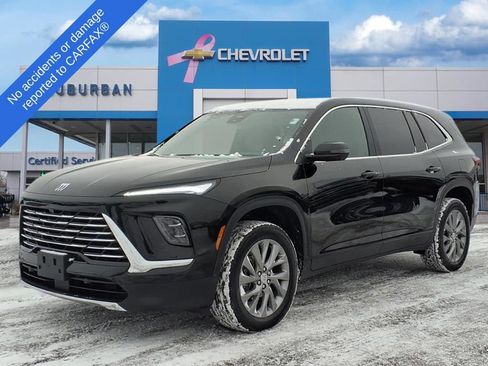 Used 2025 Buick Enclave Preferred image 1