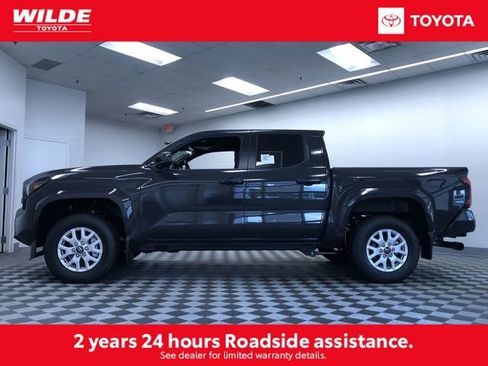 New 2026 Toyota Tacoma SR5 AWD/4WD image 3