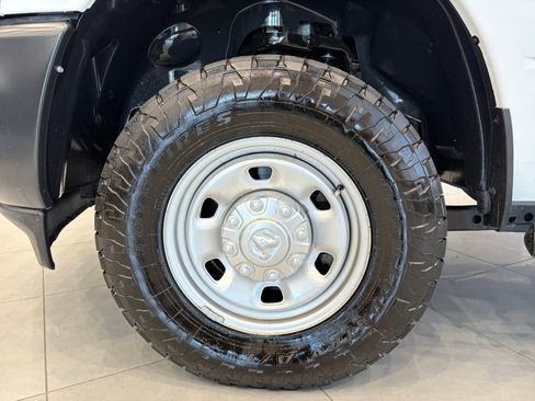 Used 2022 RAM 2500 Tradesman AWD/4WD image 11