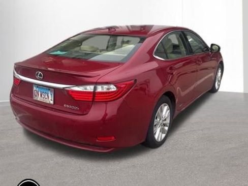 Used 2015 Lexus ES 300h 300h image 4