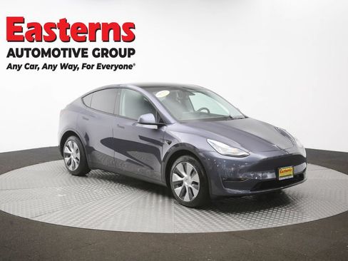 Used 2021 Tesla Model Y Long Range AWD/4WD image 40