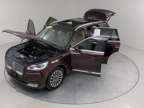 Used 2020 Lincoln Aviator Reserve w/ Equipment Group 201A AWD/4WD image 60