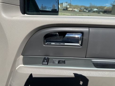 Used 2014 Ford Expedition EL XL image 34