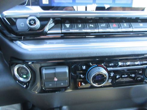 New 2026 Chevrolet Silverado 3500 High Country w/ High Country Premium Package image 36