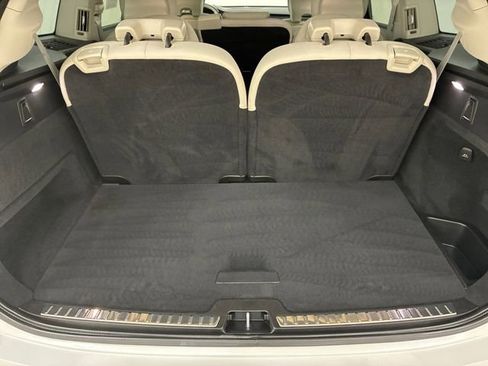 Used 2022 Volvo XC90 T5 Momentum AWD/4WD image 17