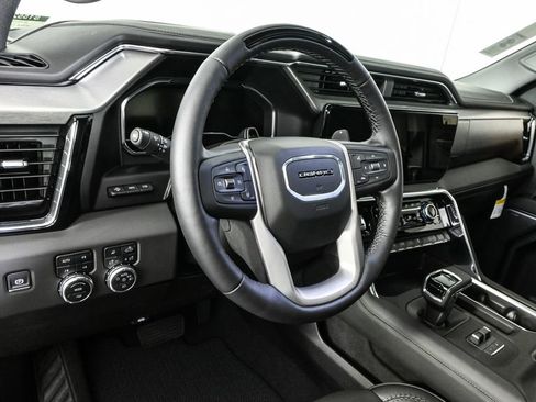 New 2025 GMC Sierra 1500 Denali image 4
